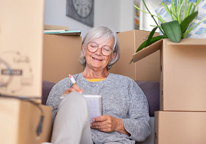 How Families Can Manage Senior Transitions from Home to Assisted Living or Nursing Care